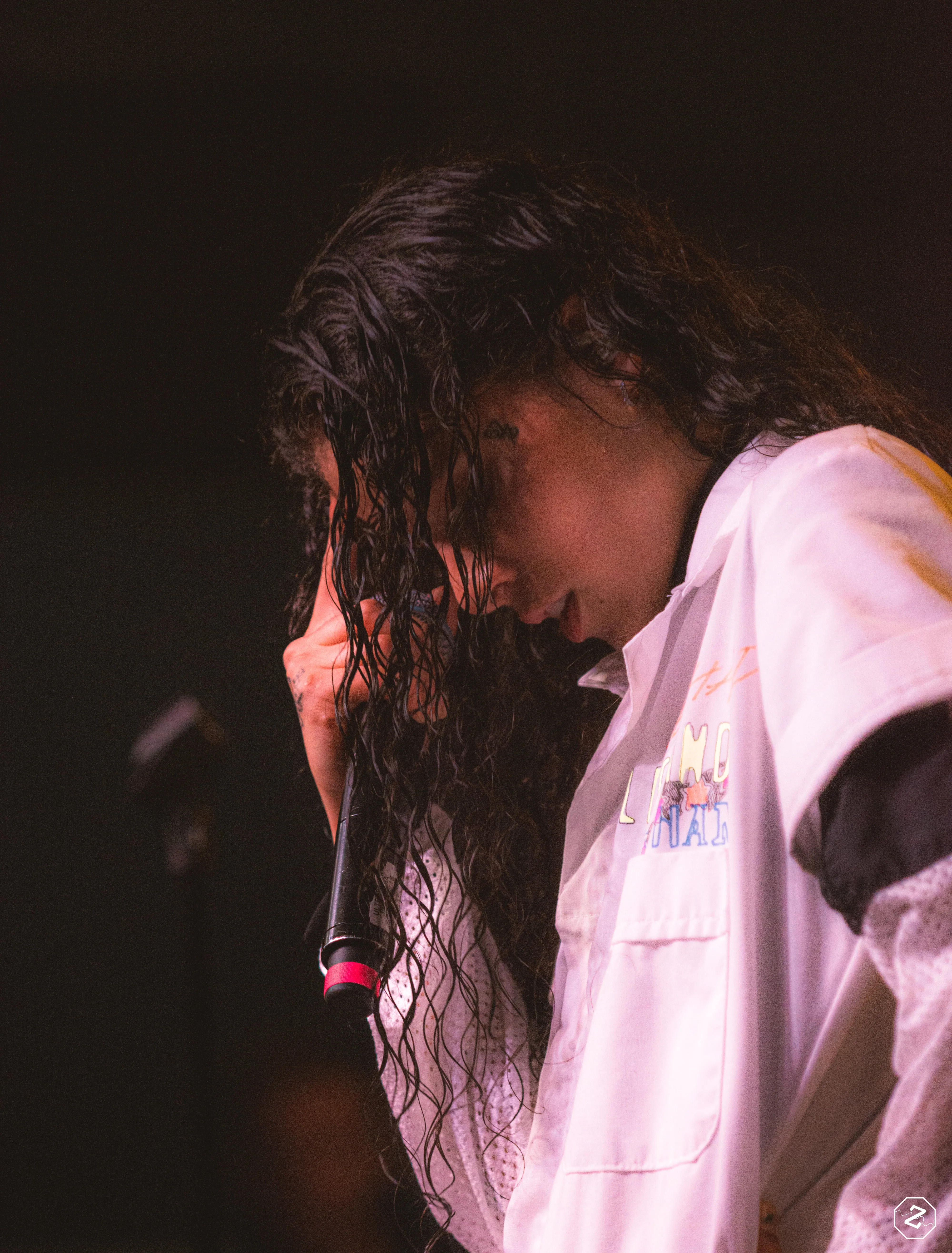 070 Shake — gallery photograph
