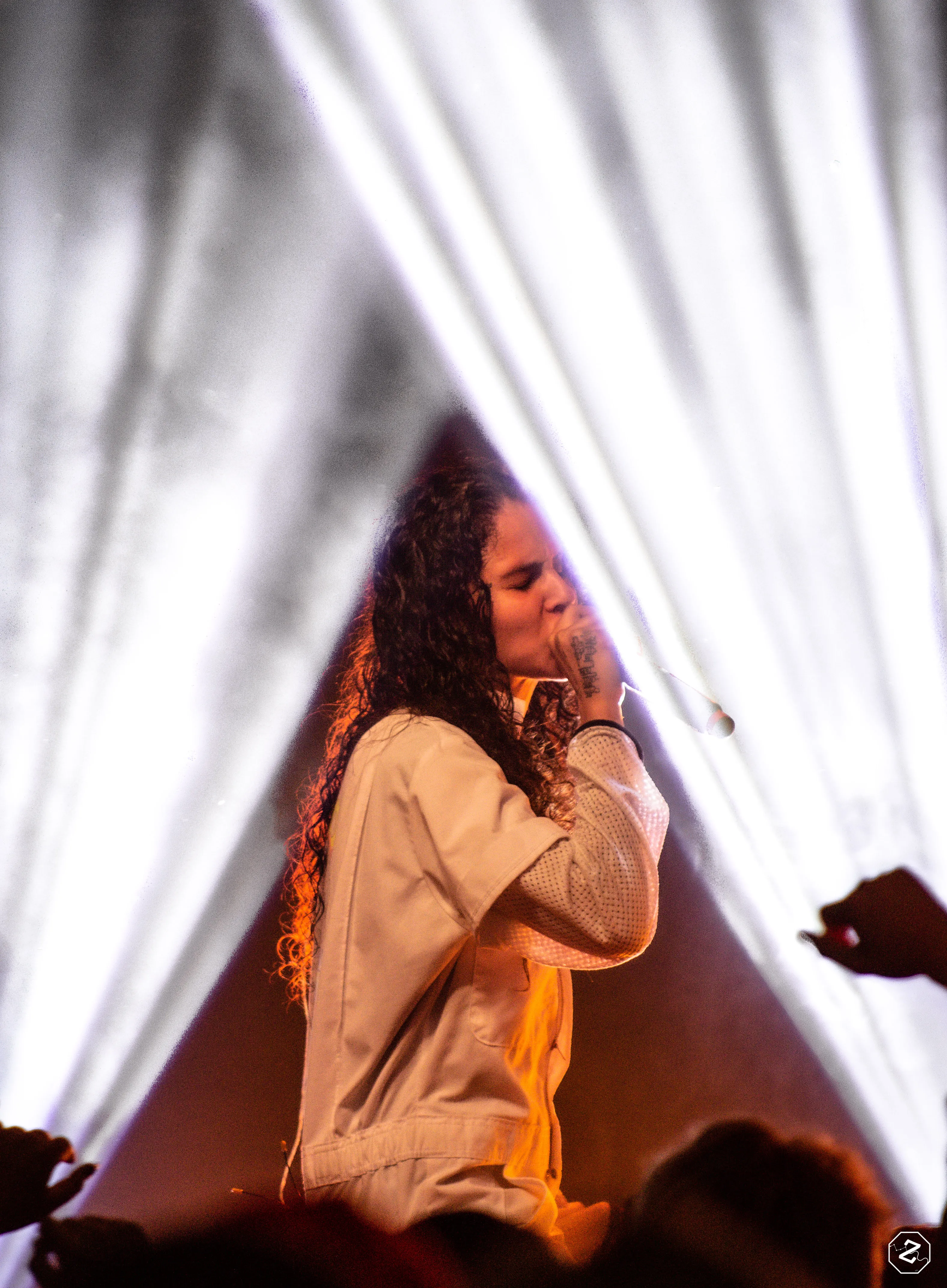 070 Shake — gallery photograph
