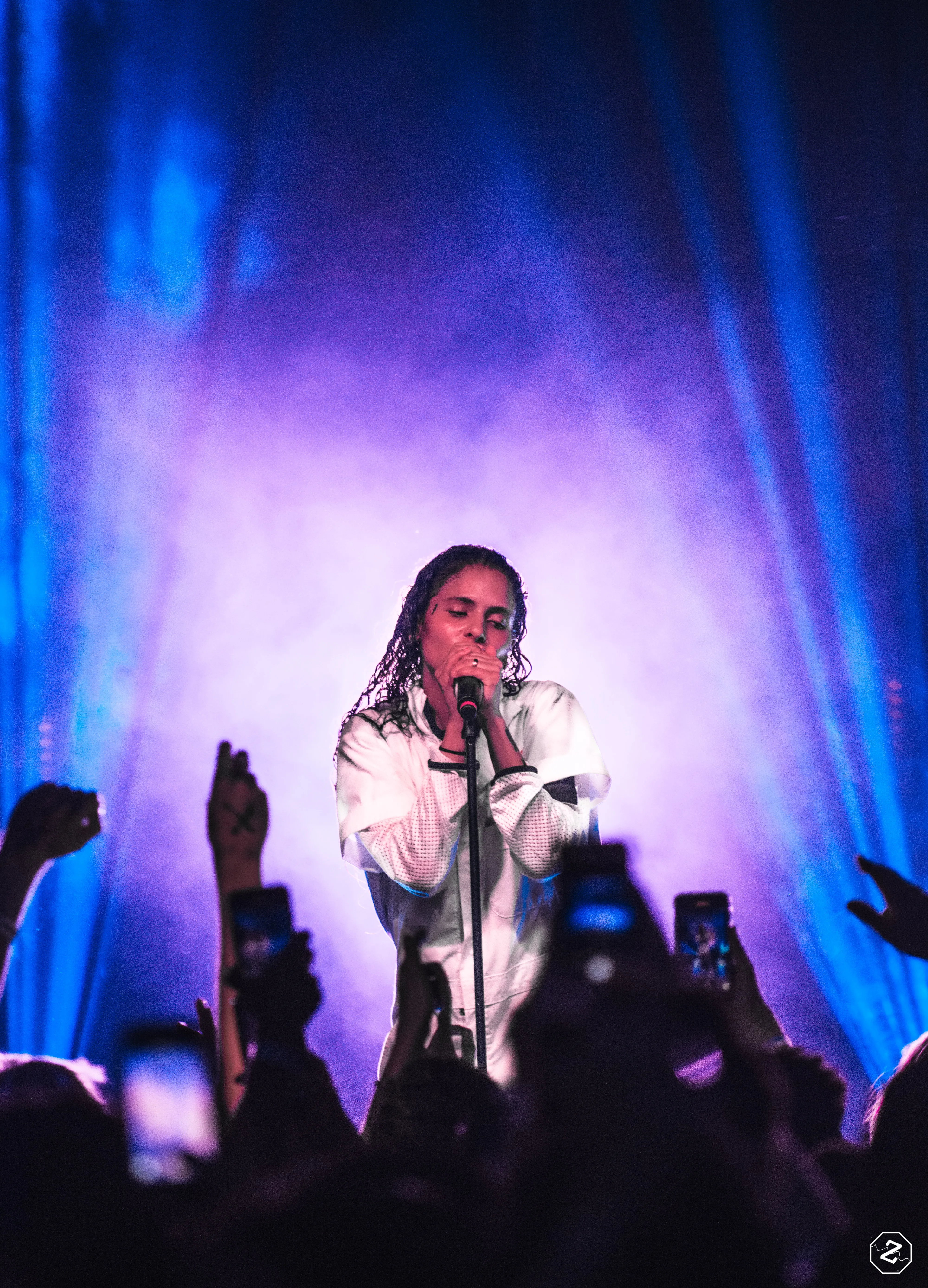 070 Shake — gallery photograph