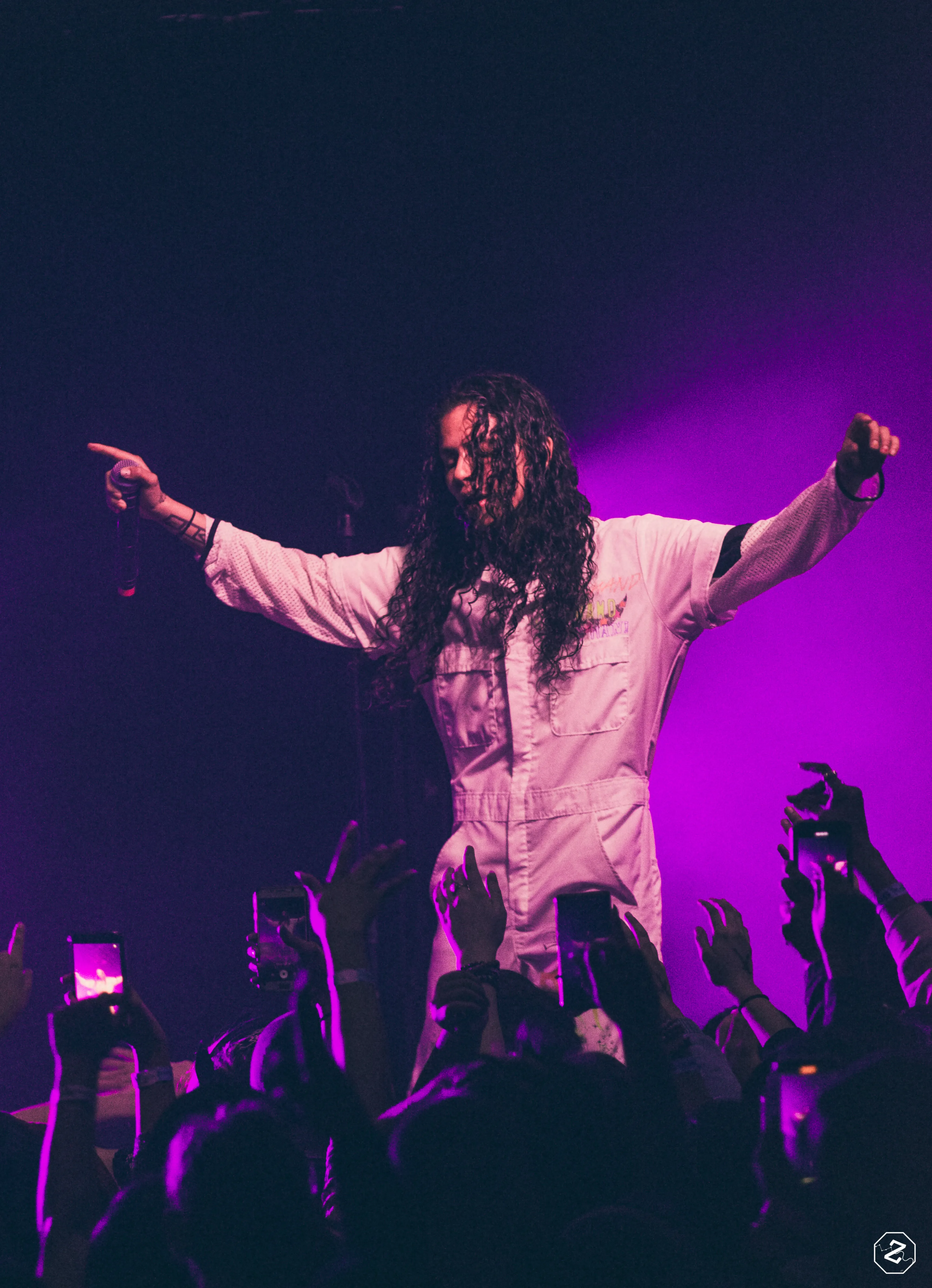 070 Shake — gallery photograph